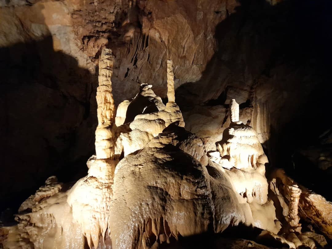 Stalagmieten in de Grotte de Dargilan