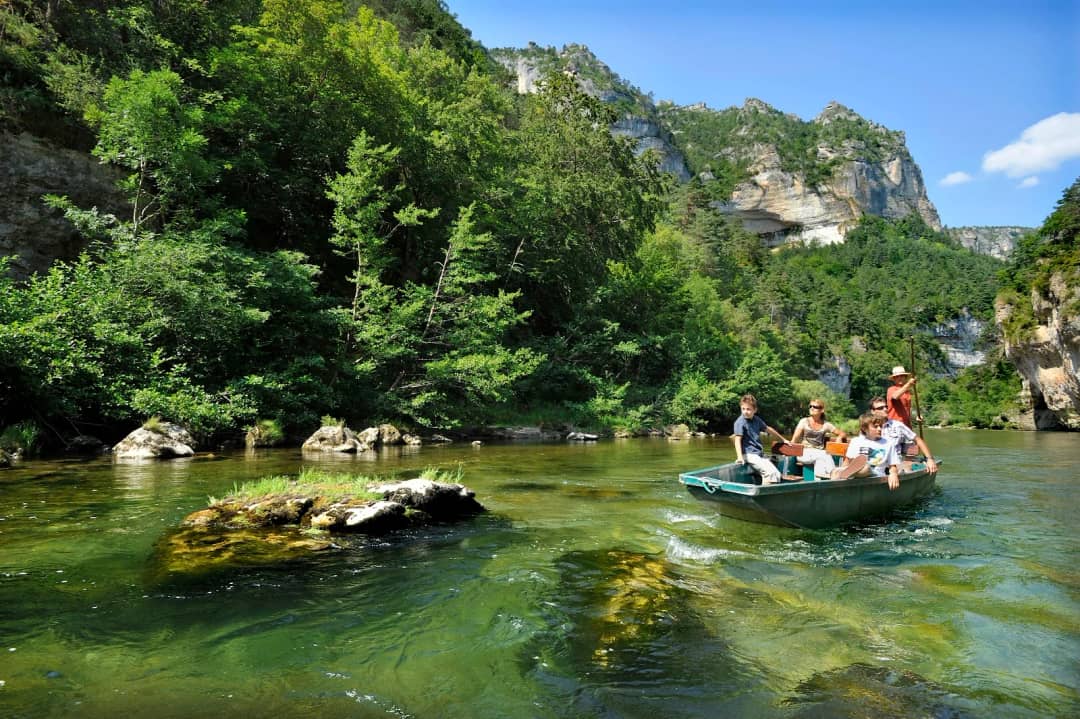 Een platbodem van de schippers van La Malène in de Gorges du Tarn
