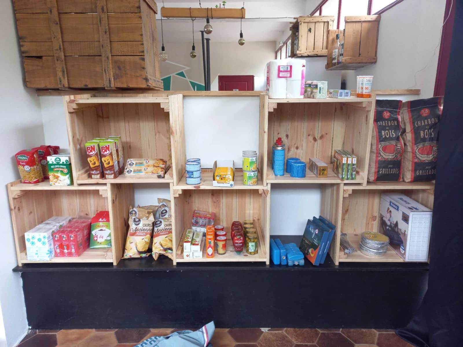 De kleine winkel bij de receptie